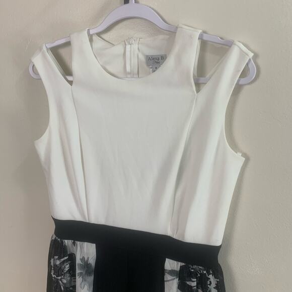 Alexa B Nites Size 8 Jumpsuit Black White Floral Overlay Chiffon Sleeveless - Picture 4 of 12